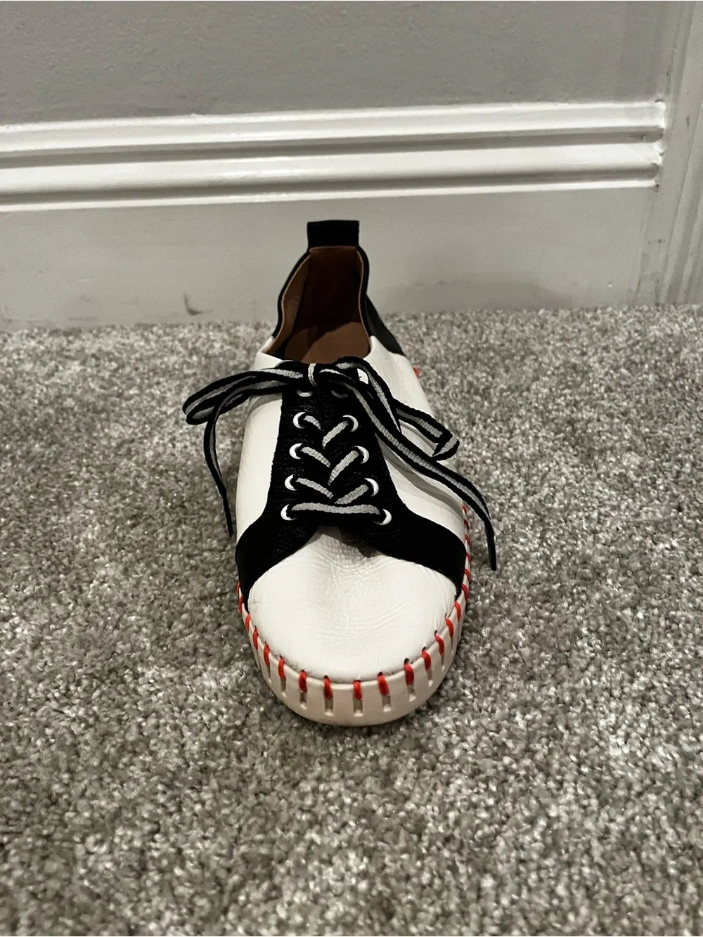 White and Black Leather Lace-Up Sneaker